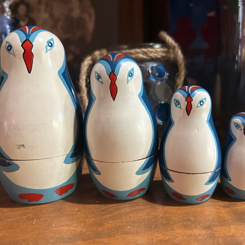 Vintage penguin nesting dolls